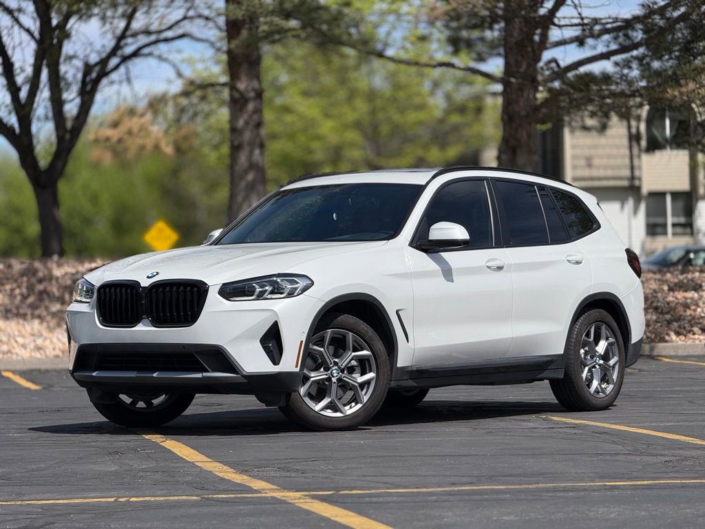 Used 2024 BMW X3 xDrive30i w/ Convenience Package image 1