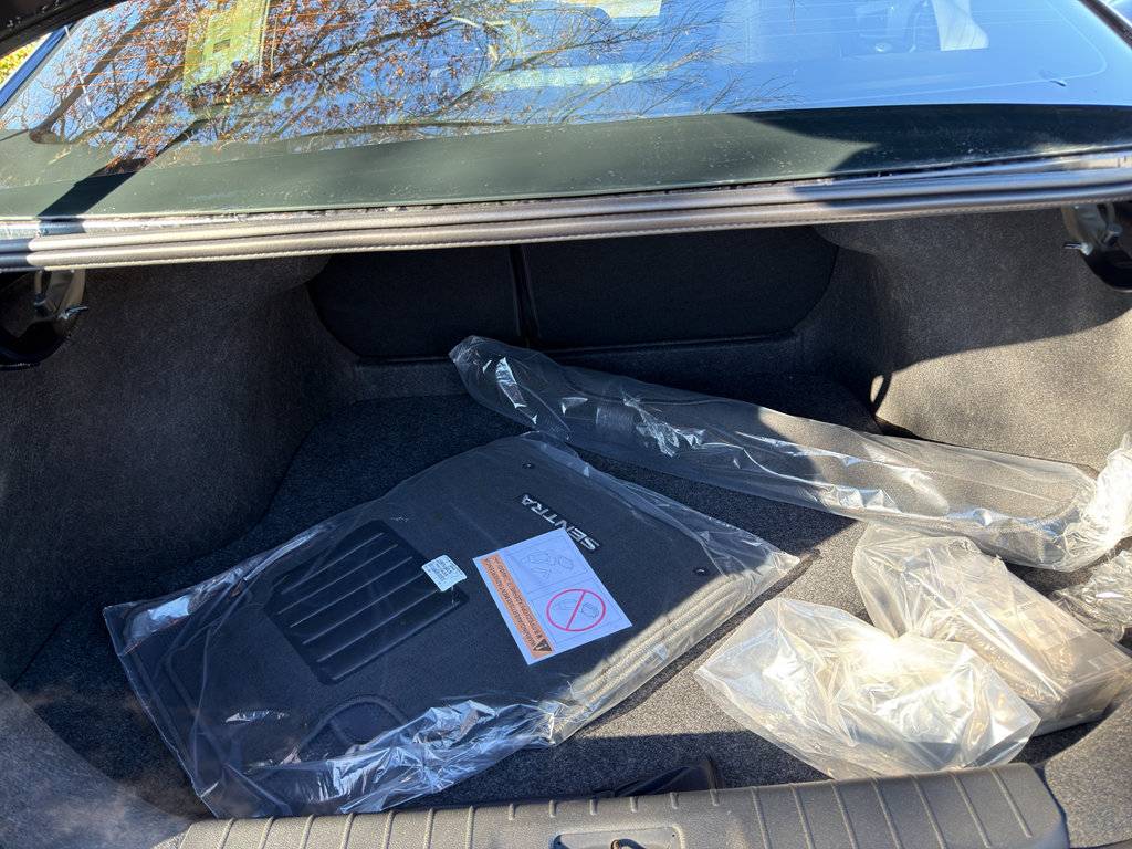 New 2025 Nissan Sentra SR image 31