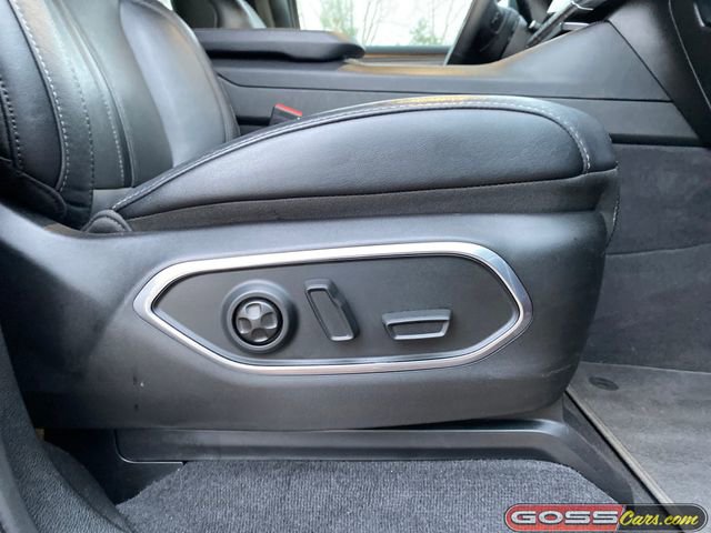 Used 2024 Jeep Wagoneer L Series II w/ Flexible Seating Group image 6