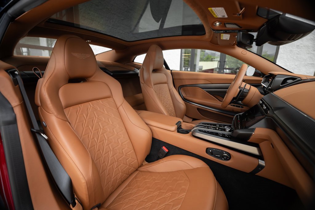 New 2025 Aston Martin Vanquish image 24