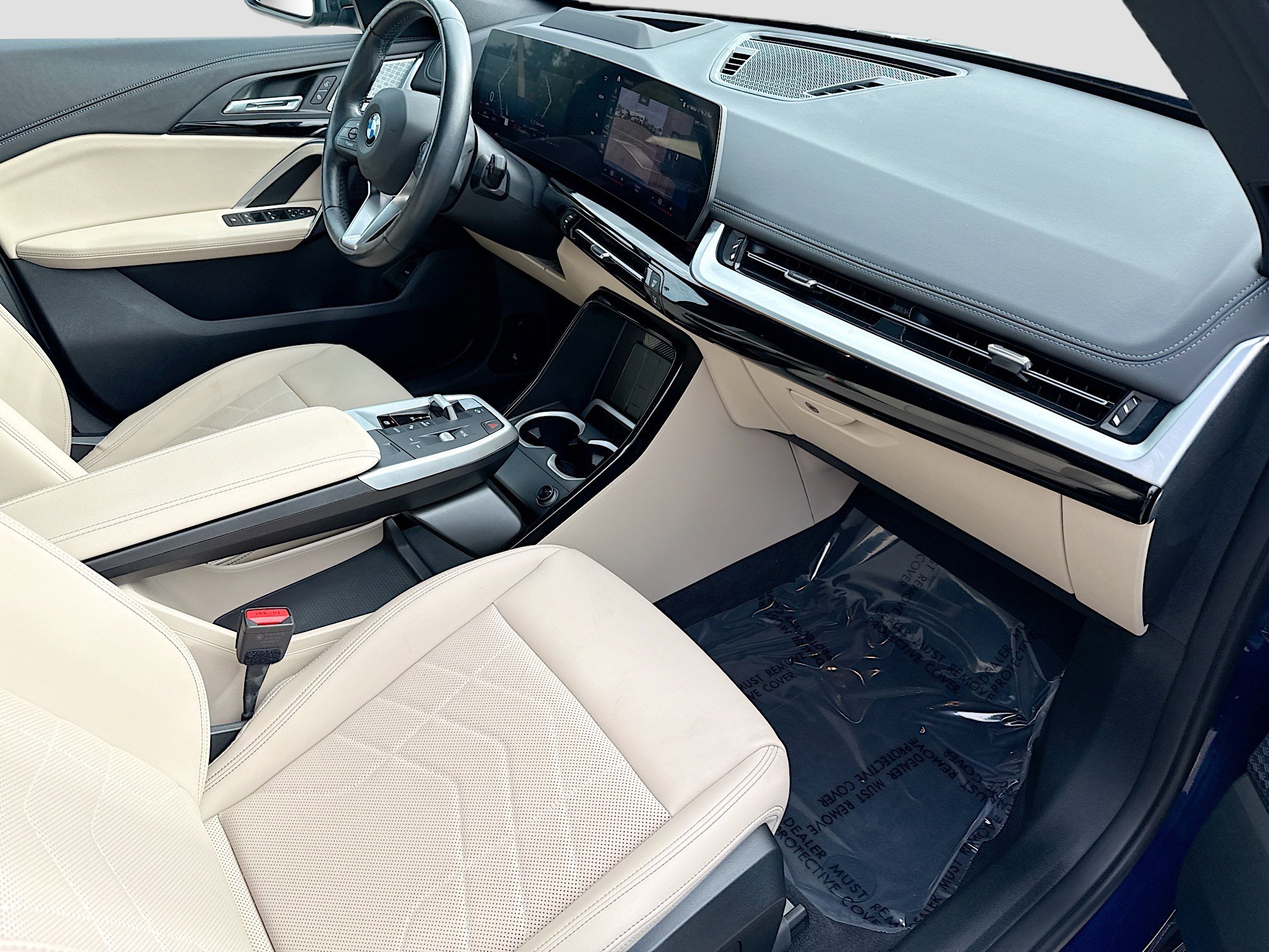 Used 2023 BMW X1 xDrive28i w/ Premium Package image 14