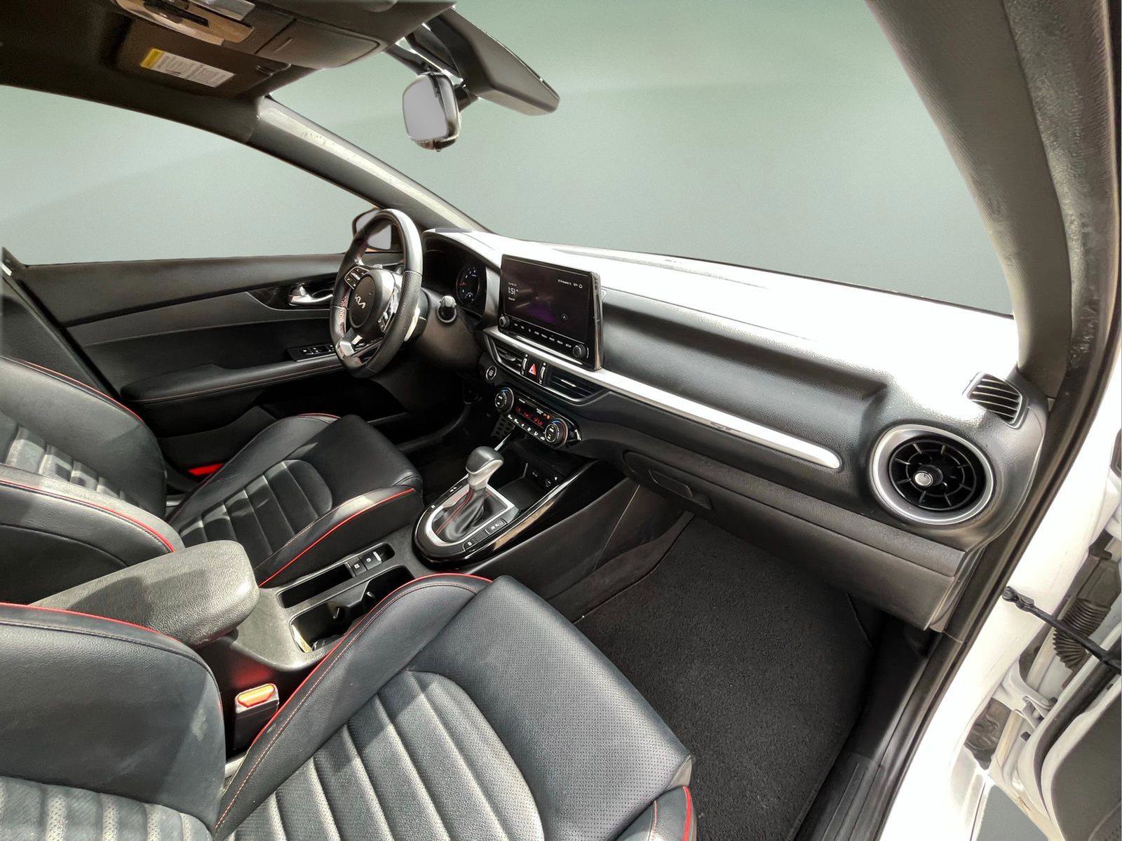 Used 2023 Kia Forte GT w/ GT2 Package image 34