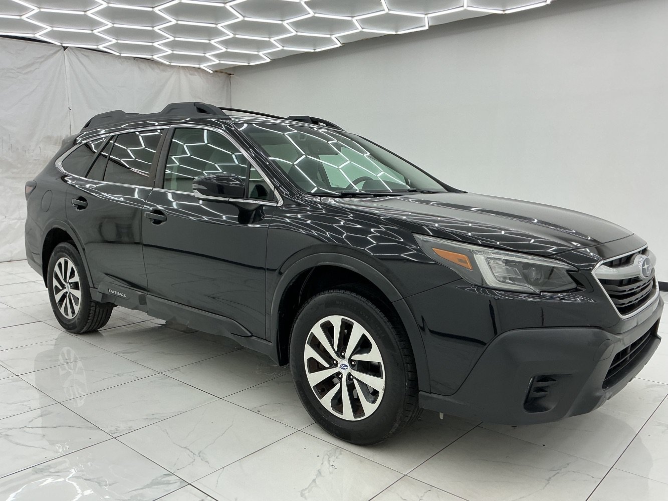 Used 2020 Subaru Outback Premium w/ Popular Package #1 AWD/4WD image 7