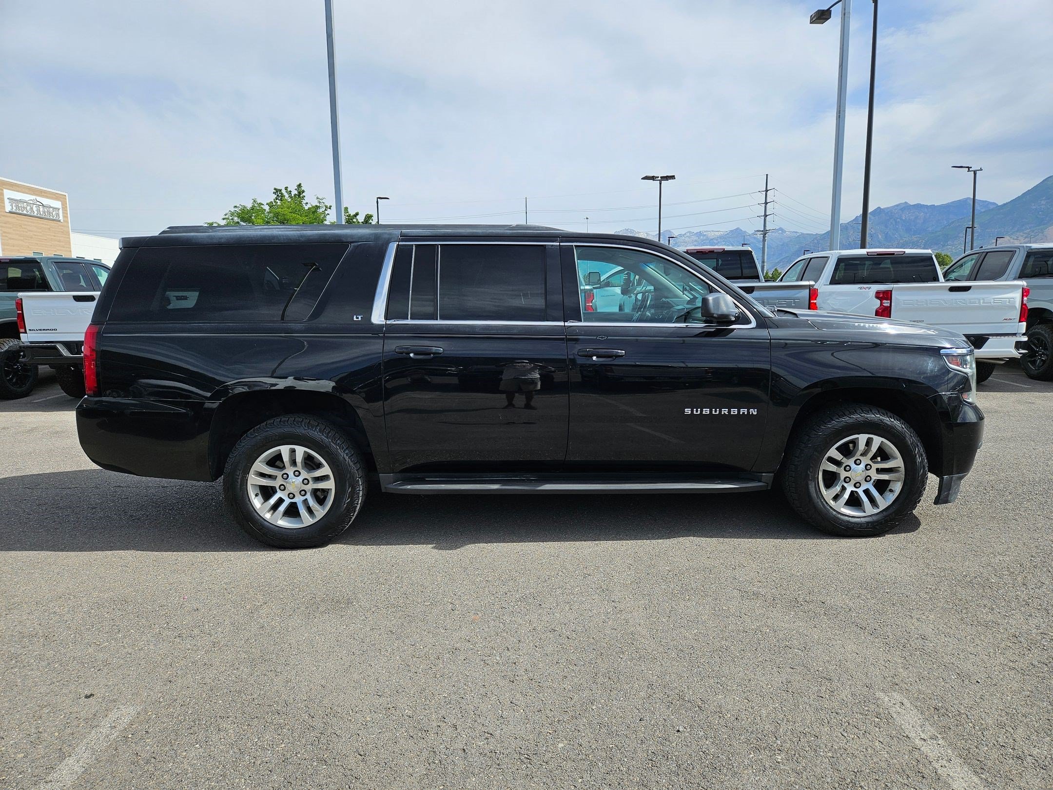 Used 2015 Chevrolet Suburban LT AWD/4WD image 2