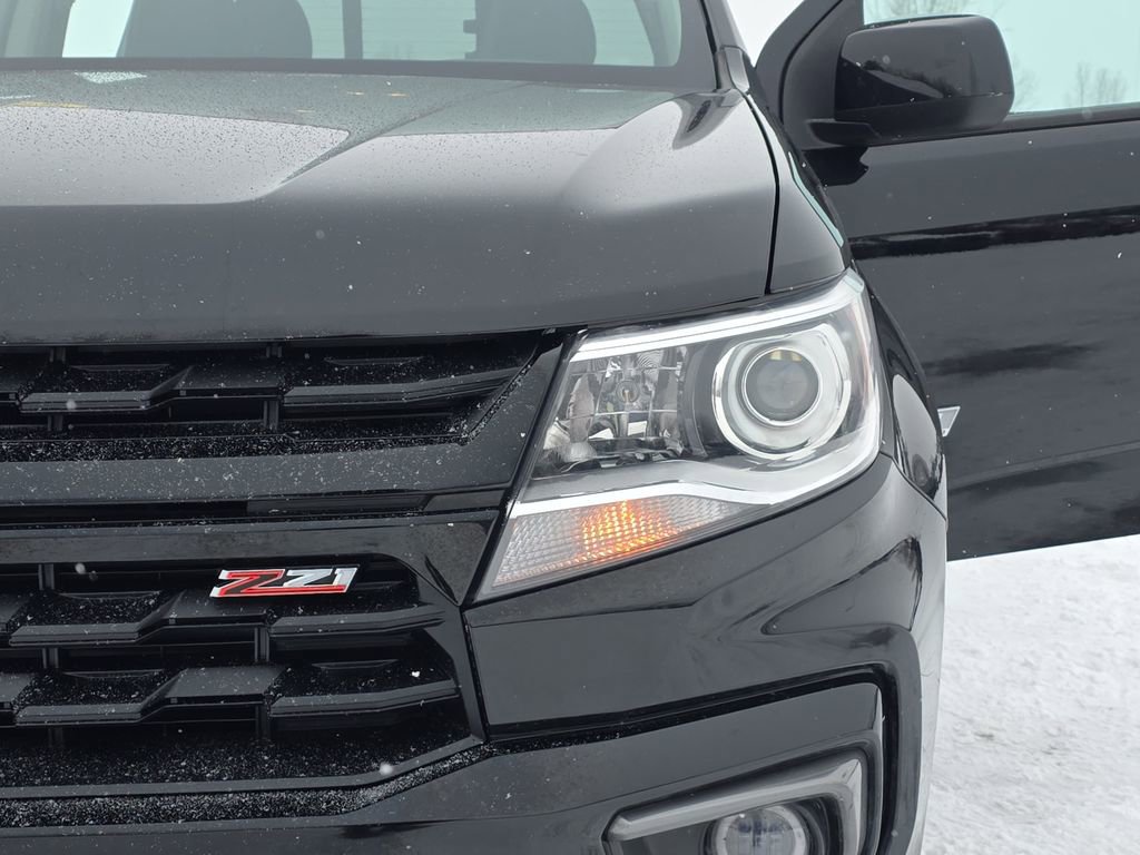 Used 2022 Chevrolet Colorado Z71 w/ Z71 Midnight Edition image 28