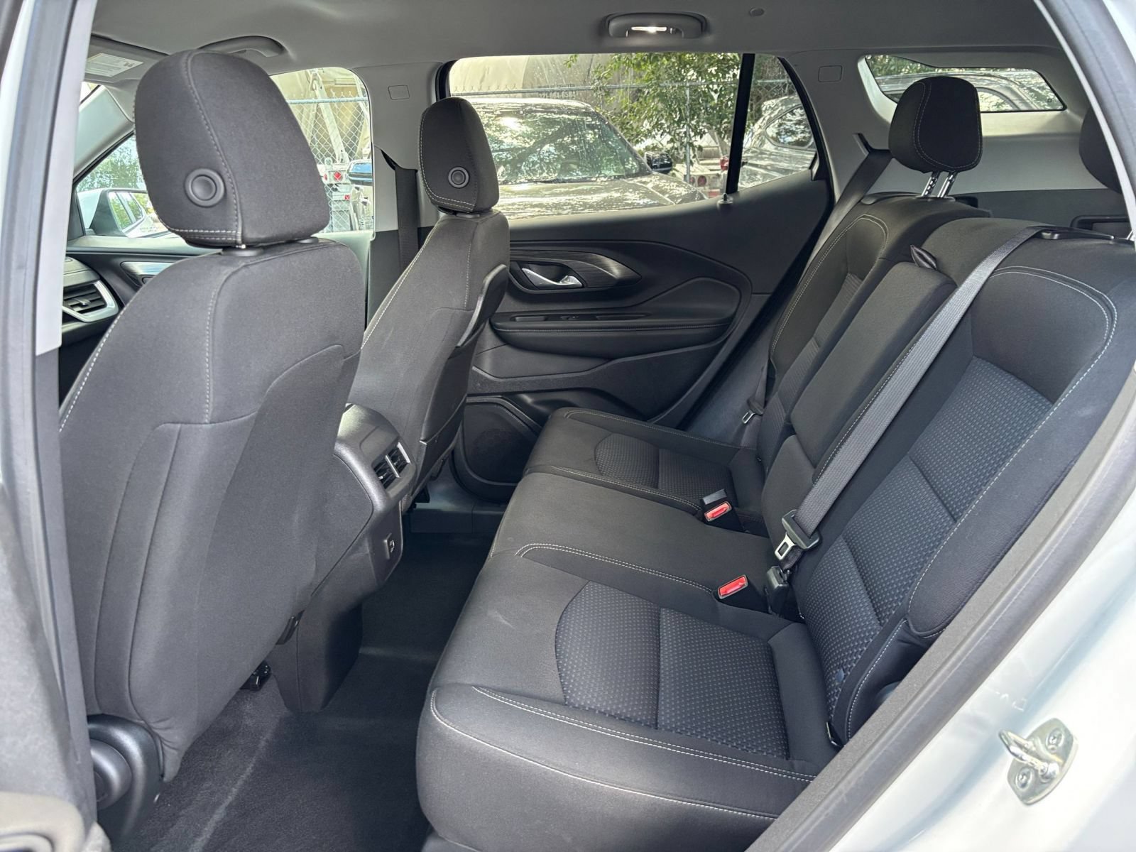 Used 2024 GMC Terrain SLE FWD image 47
