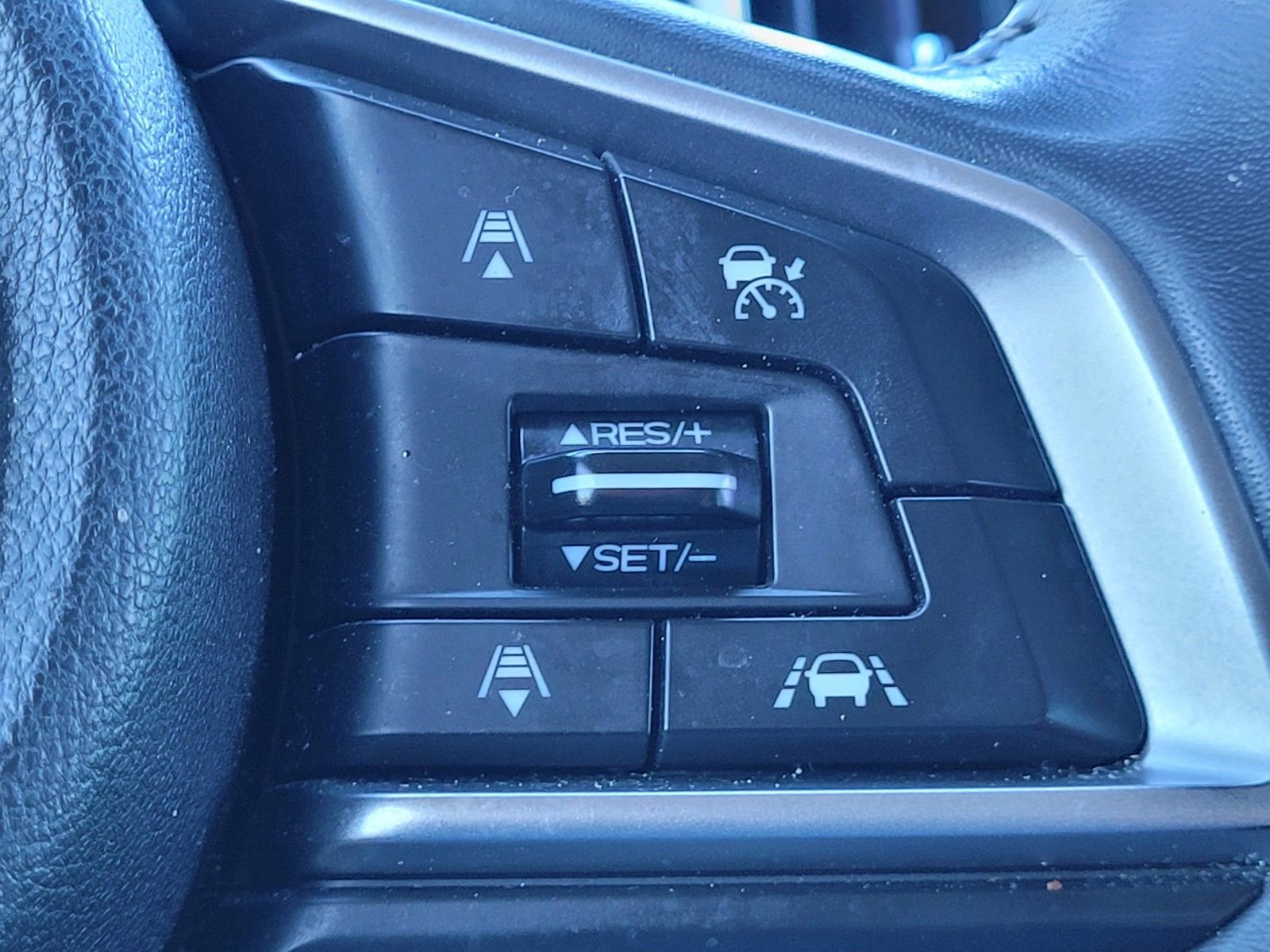 Used 2019 Subaru Ascent Touring w/ Popular Package #3 AWD/4WD image 30
