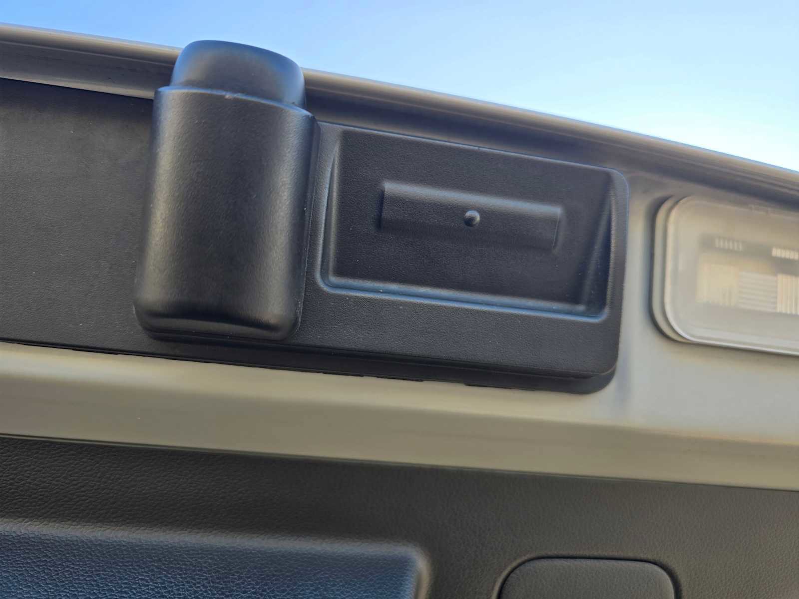 Used 2024 Hyundai Ioniq 5 SE image 18