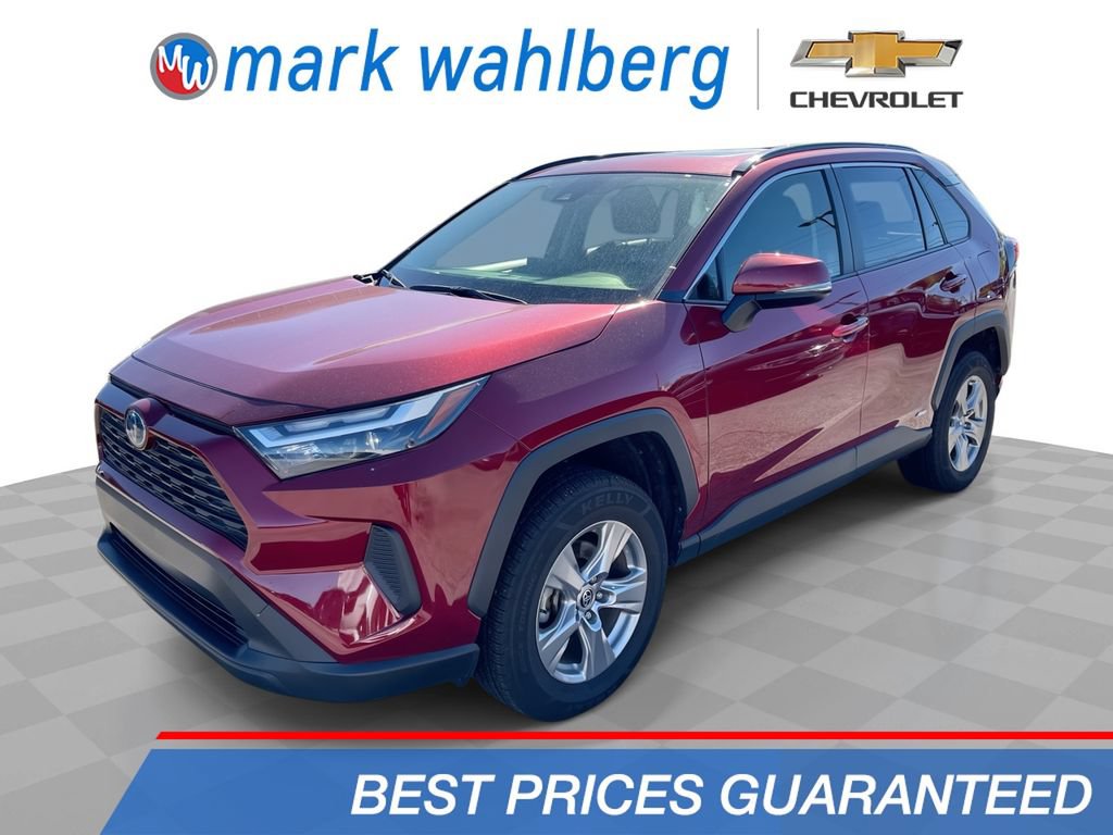 Used 2022 Toyota RAV4 XLE w/ Convenience Package AWD/4WD image 1