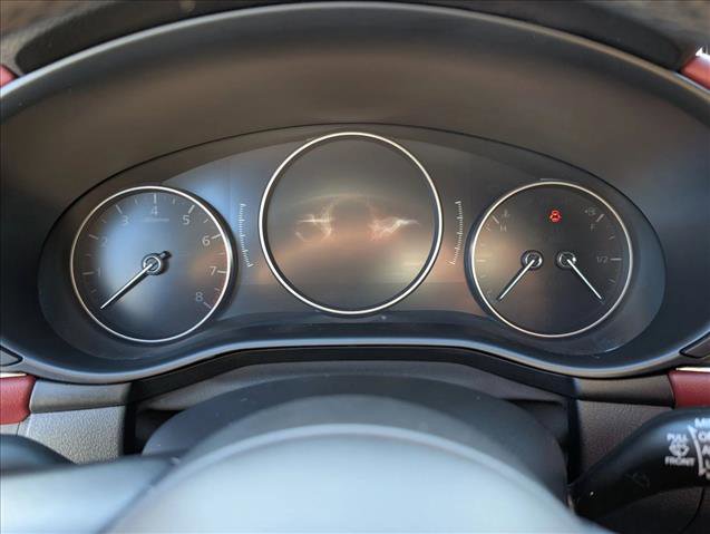 Used 2021 MAZDA MAZDA3 Hatchback w/Premium Plus Pkg image 10