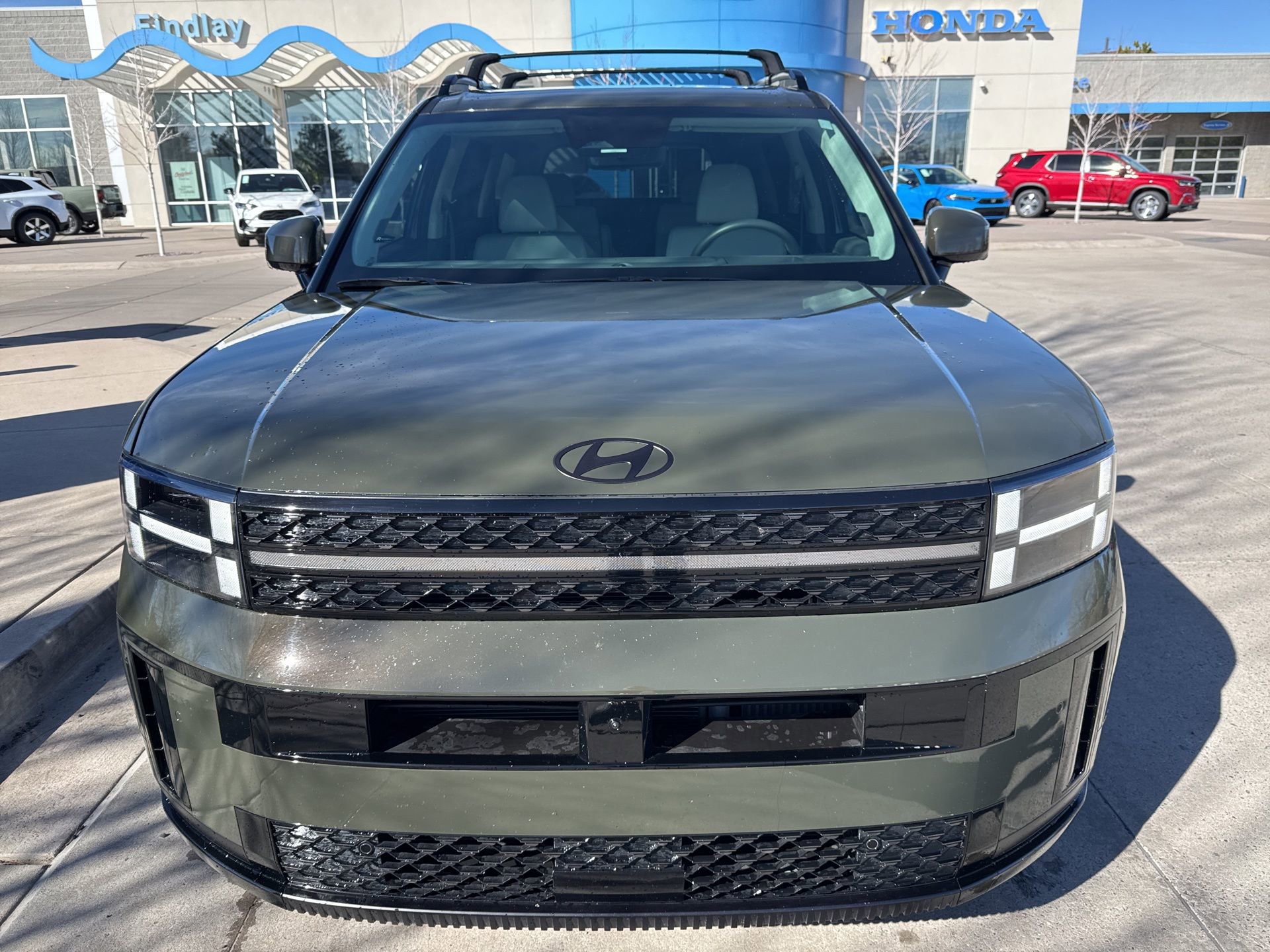 Used 2025 Hyundai Santa Fe Calligraphy image 2