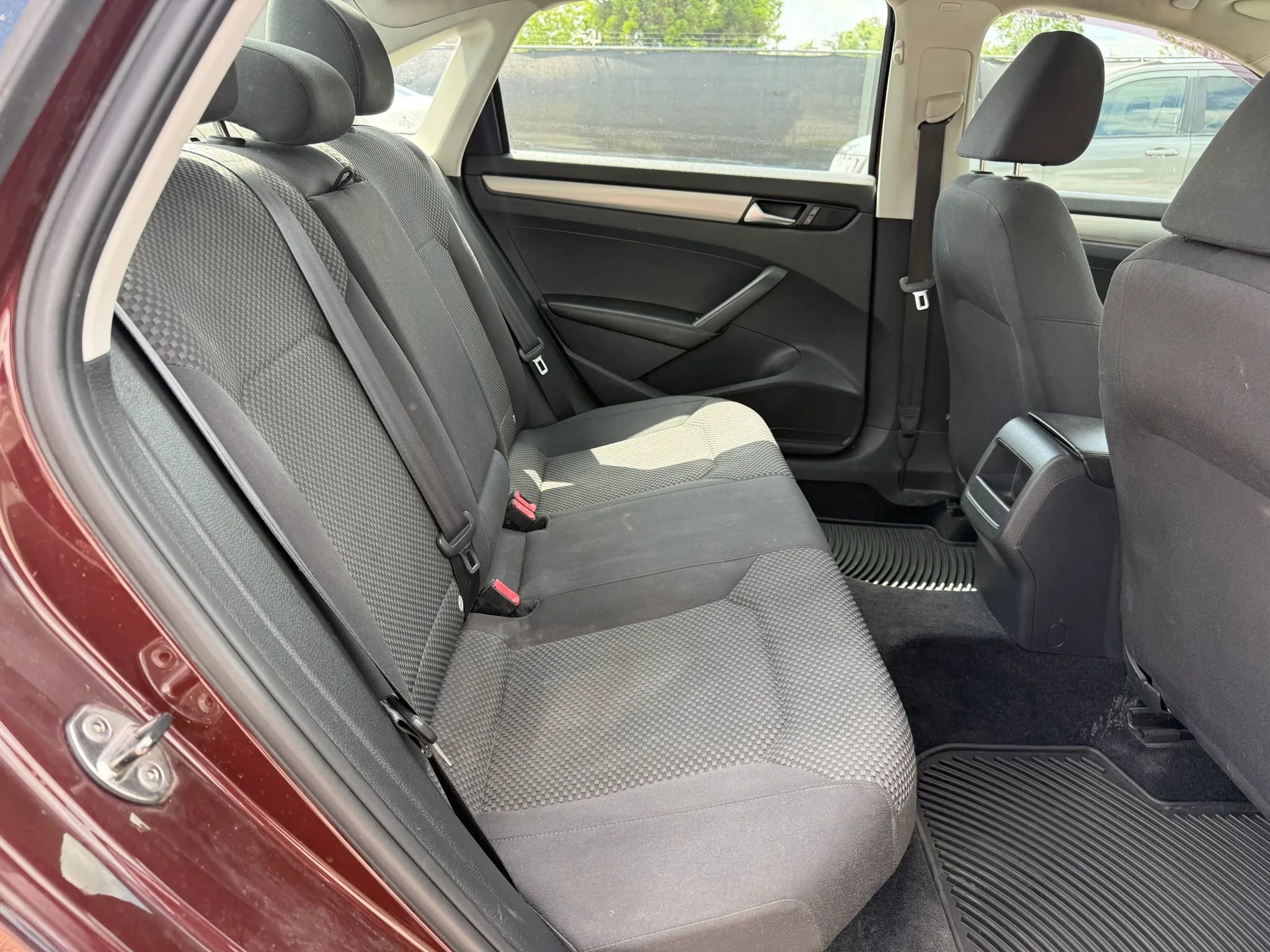 Used 2013 Volkswagen Passat 2.5 S FWD image 20