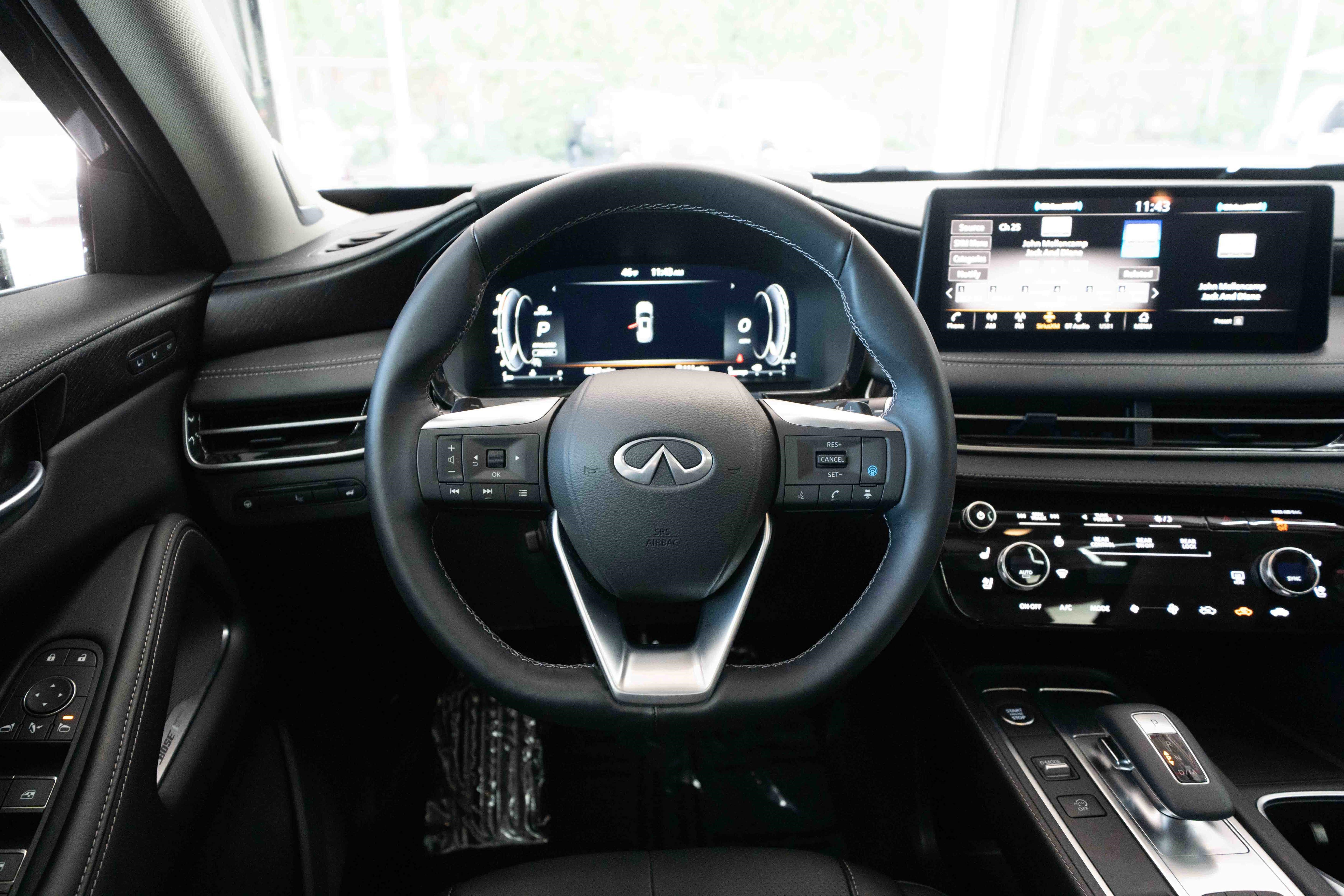Used 2025 INFINITI QX60 Sensory w/ Vision Package image 21