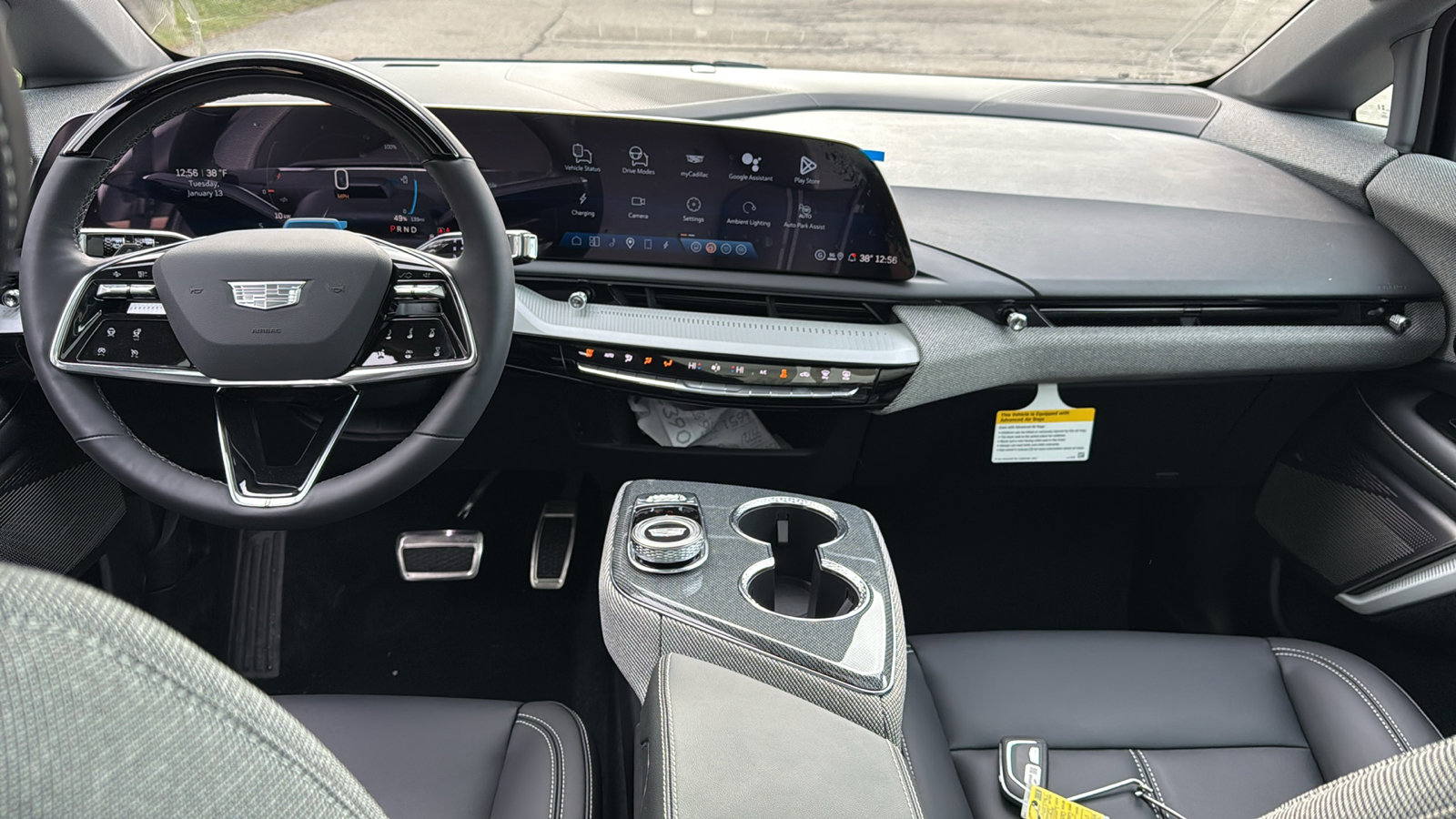 New 2026 Cadillac Optiq Luxury 1 image 9