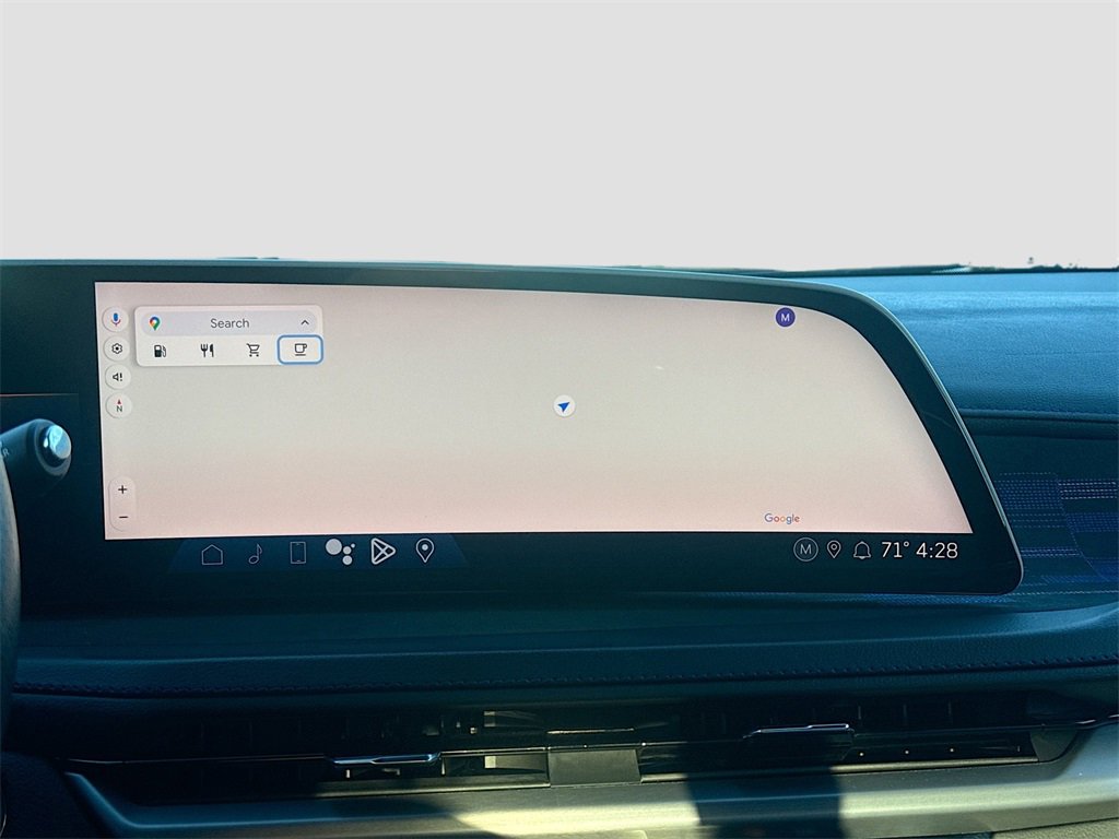 Used 2024 Cadillac XT4 Sport image 13