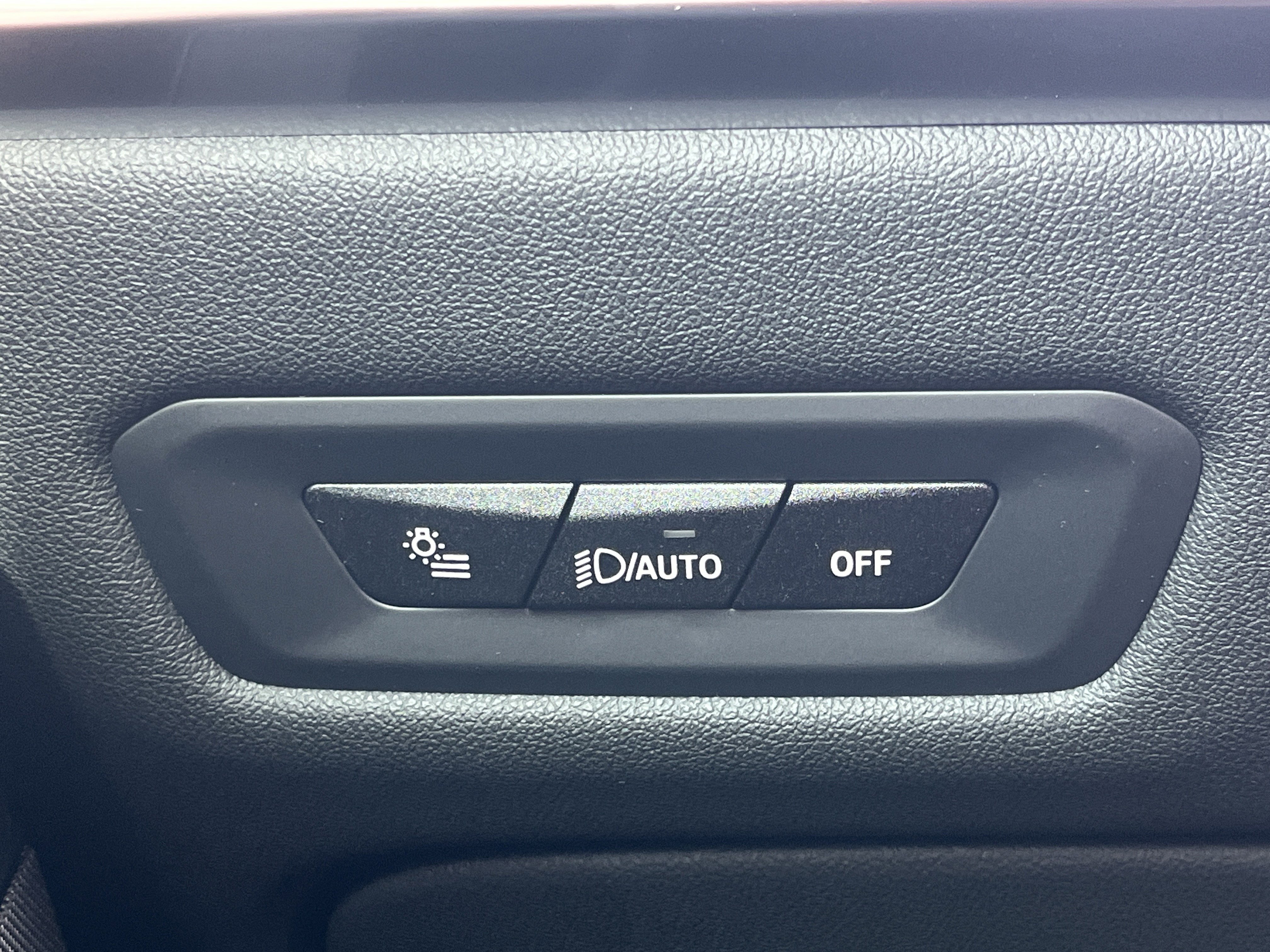 New 2026 BMW X5 sDrive40i w/ M Sport Package RWD image 14