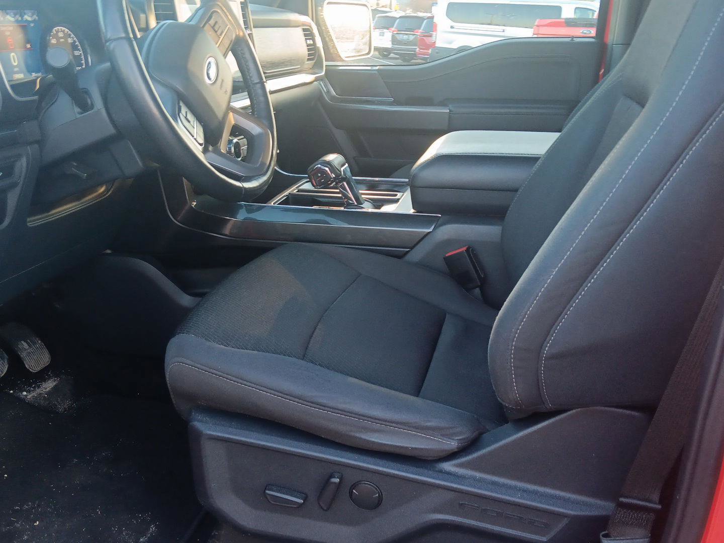 Used 2022 Ford F150 XLT w/ Equipment Group 302A High image 11