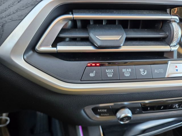 Used 2021 BMW X7 xDrive40i w/ Premium Package image 30