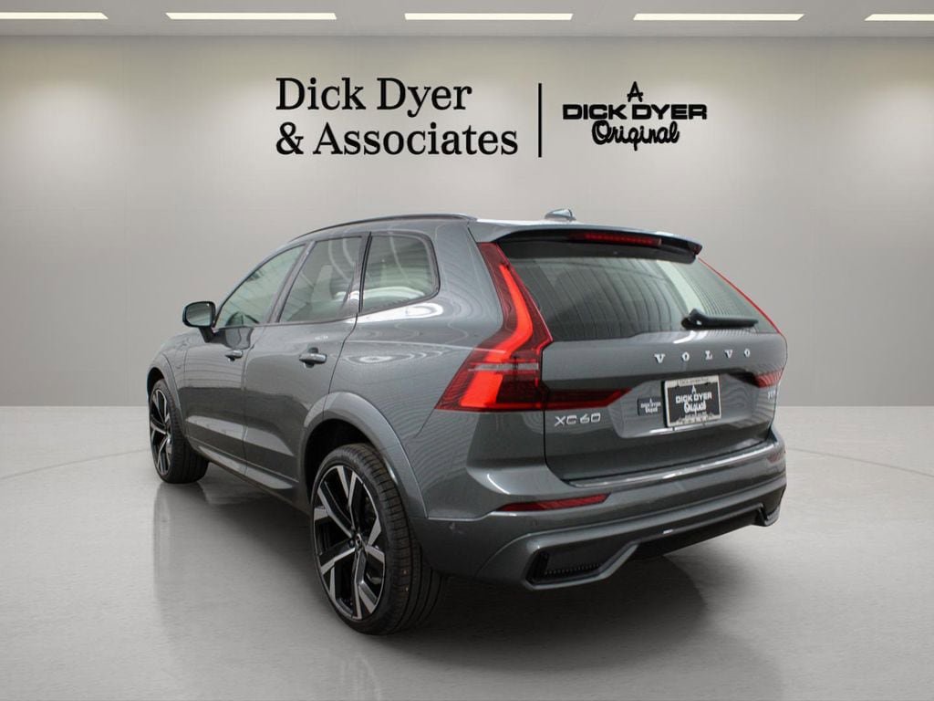 New 2026 Volvo XC60 T8 Ultra AWD/4WD image 6