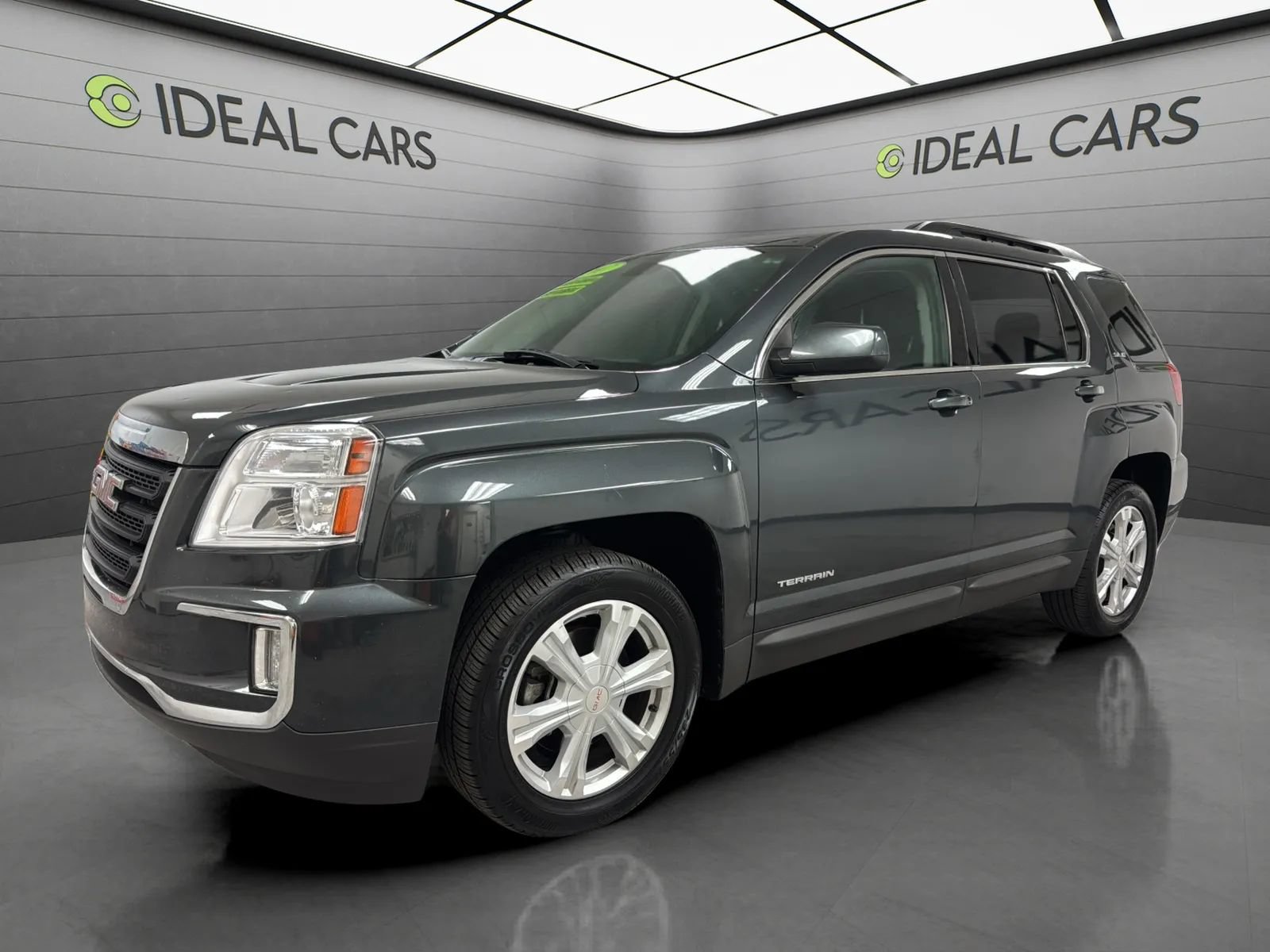 Used 2017 GMC Terrain SLE w/ Convenience Package