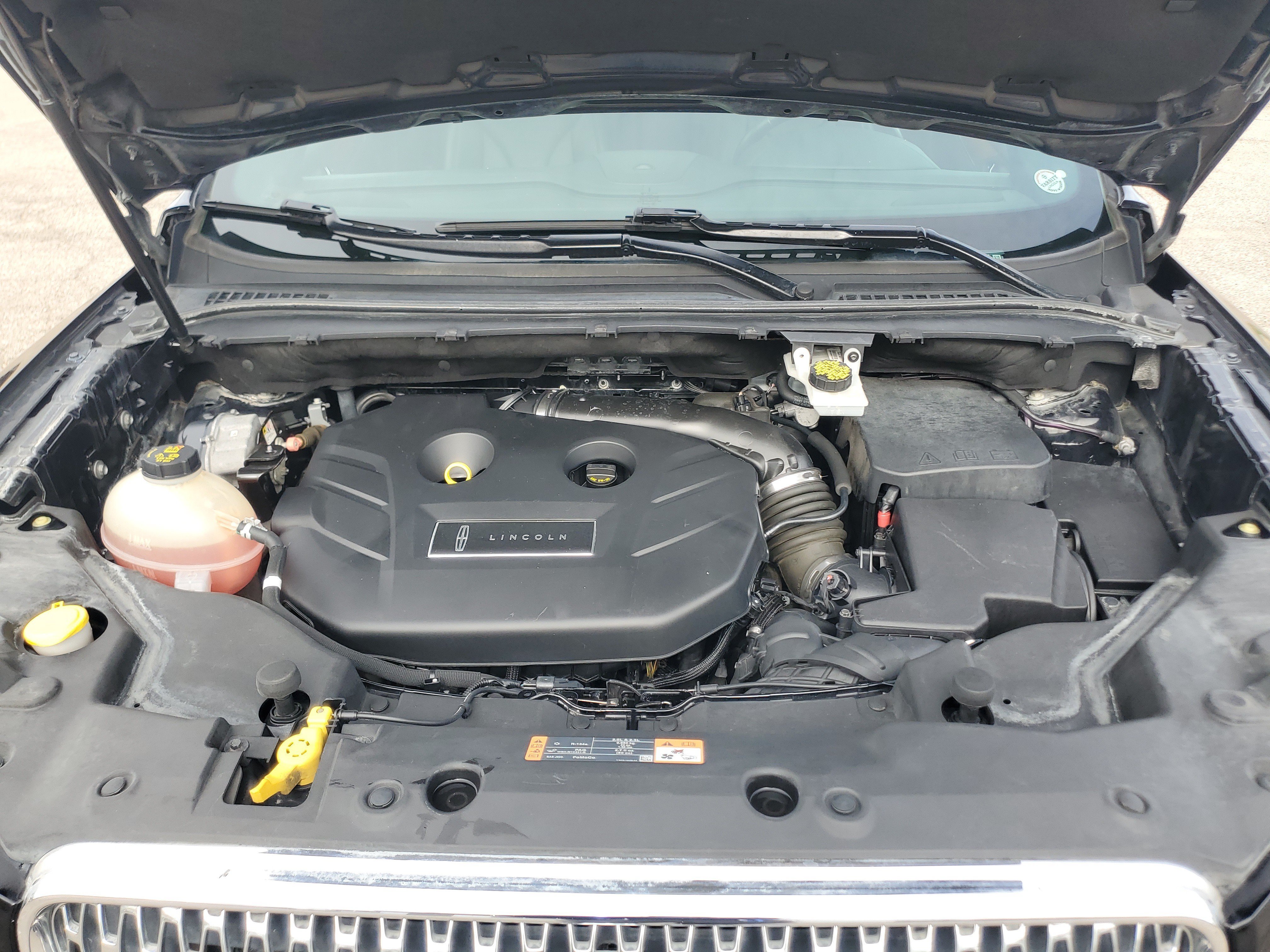 Used 2019 Lincoln MKC Reserve w/ MKC Climate Package AWD/4WD image 8
