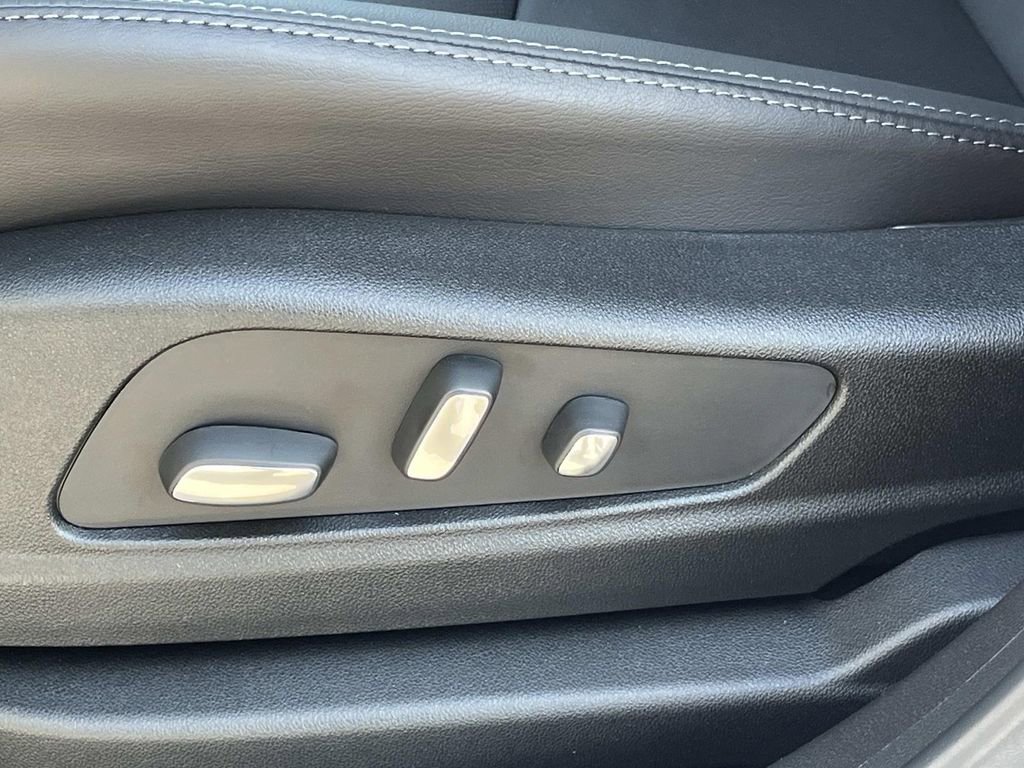 New 2025 Cadillac XT5 Premium Luxury w/ Technology Package image 22