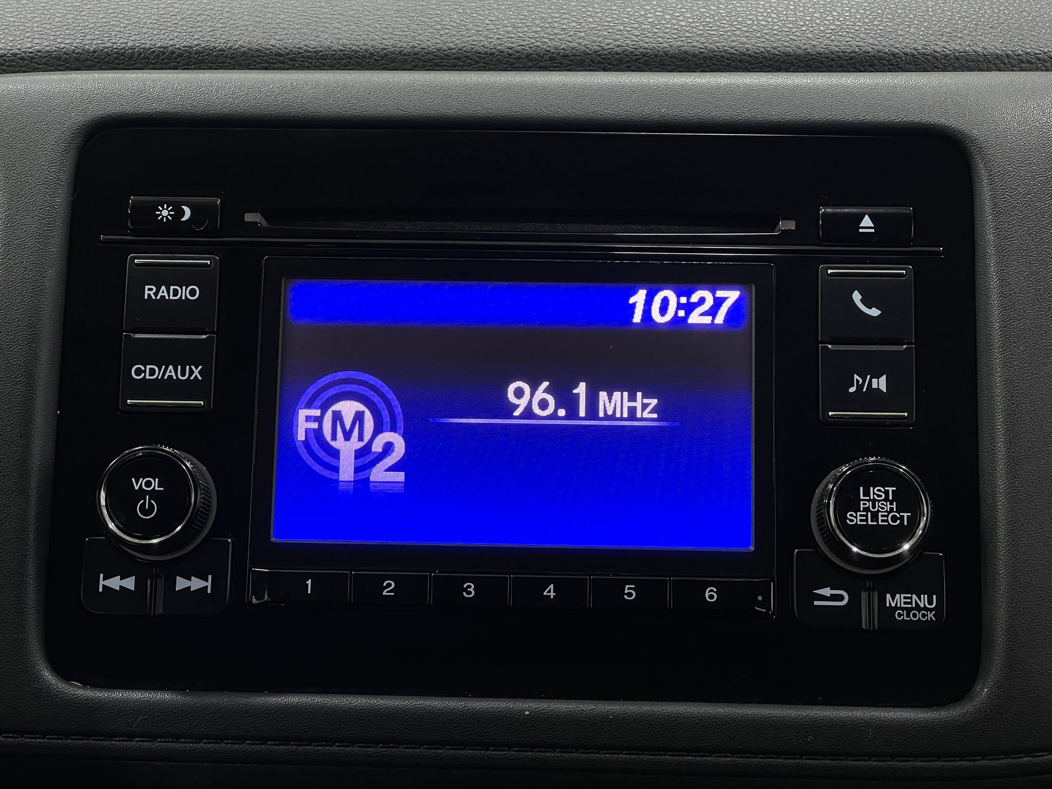 Used 2017 Honda HR-V LX image 22