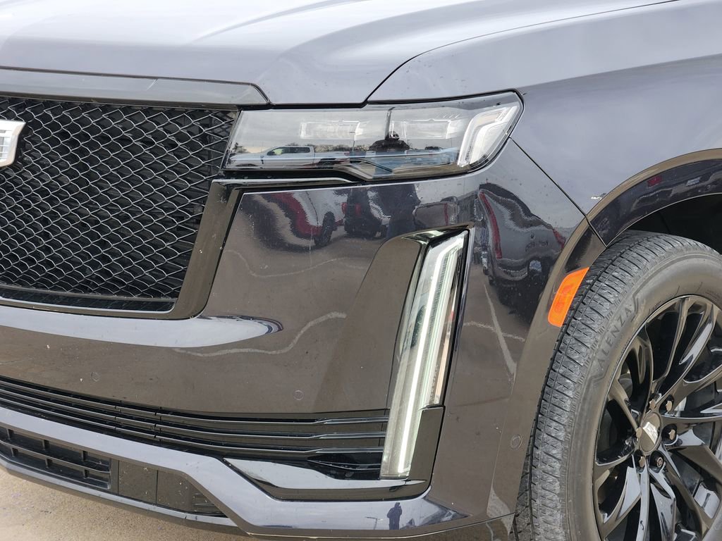 Used 2022 Cadillac Escalade Sport w/ Touring Package image 14