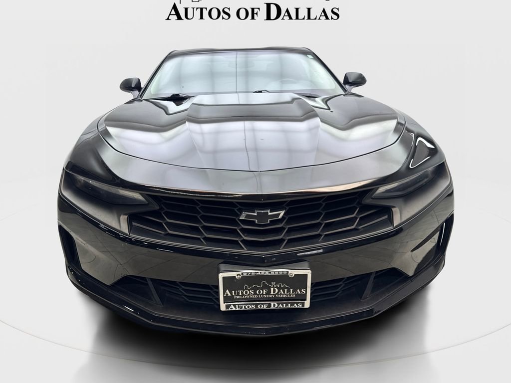 Used 2021 Chevrolet Camaro LT w/ Technology Package RWD image 3