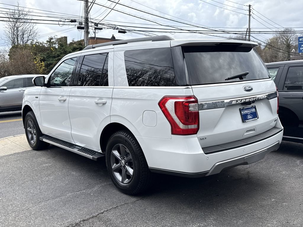 Used 2021 Ford Expedition XLT image 5