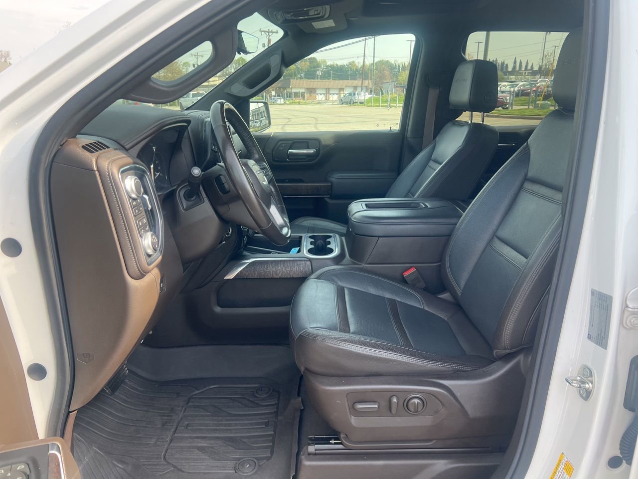 Used 2019 GMC Sierra 1500 Denali w/ Denali Ultimate Package image 17