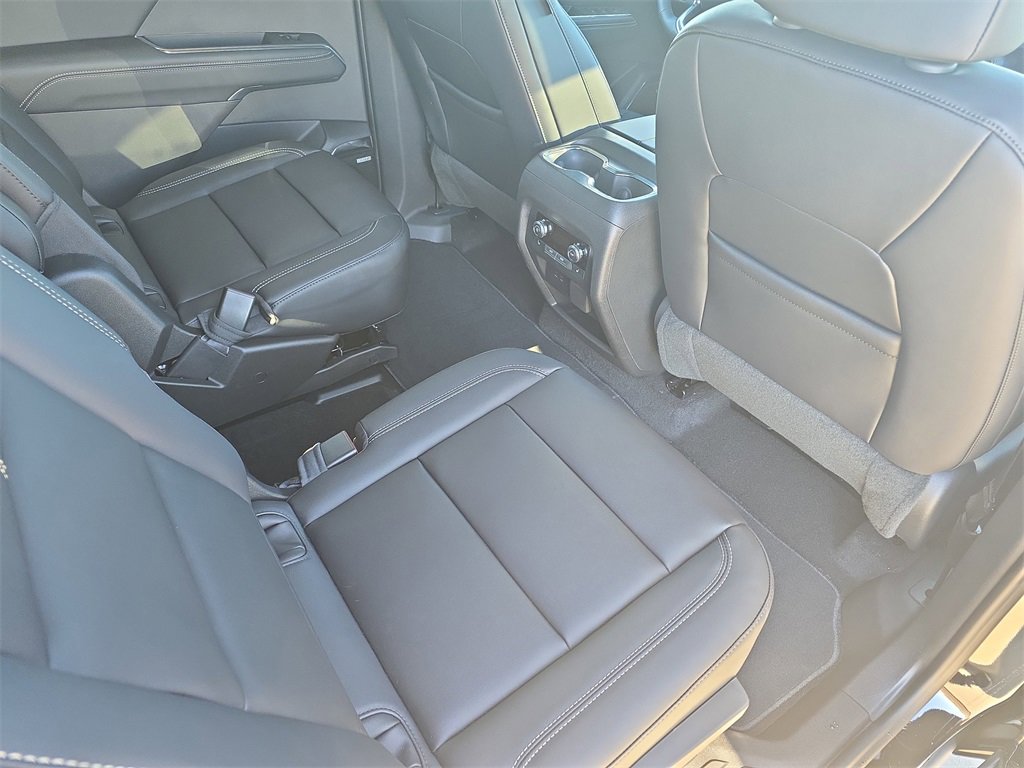 New 2026 GMC Acadia Elevation w/ Black Edition image 11