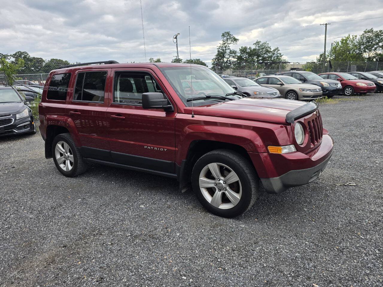 Used 2012 Jeep Patriot Latitude AWD/4WD image 7
