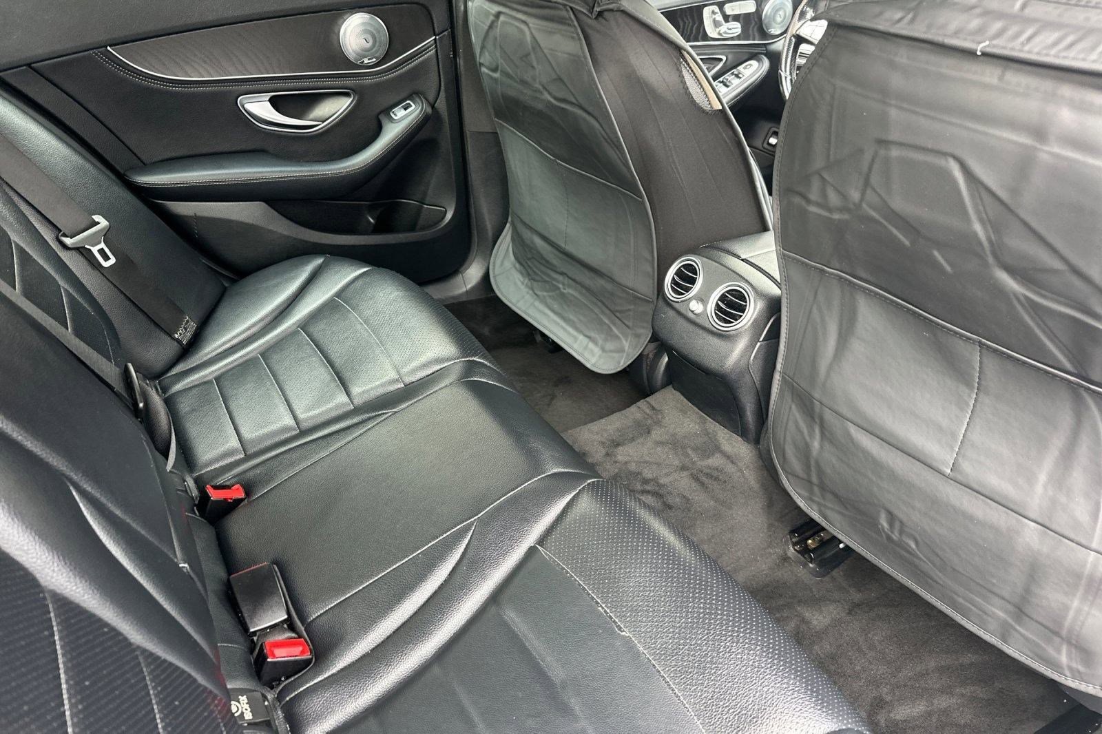 Used 2015 Mercedes-Benz C 300 4MATIC Sedan image 31