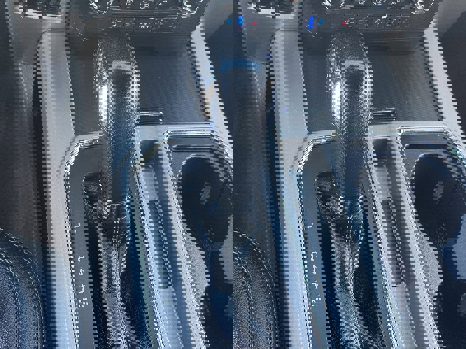 Used 2020 Ford F150 Lariat image 32