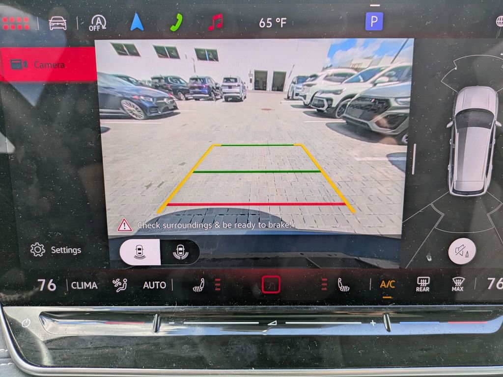 Used 2025 Volkswagen Tiguan SE w/ Panoramic Sunroof Package AWD/4WD image 26