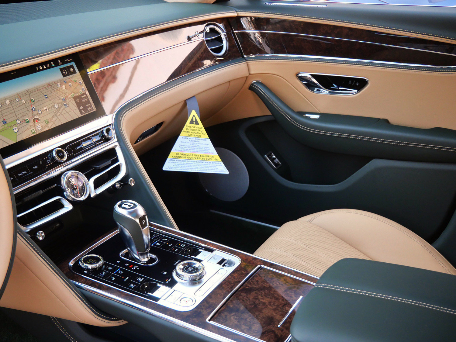New 2026 Bentley Flying Spur V8 AWD/4WD image 14