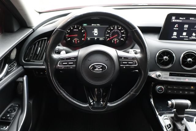 Used 2019 Kia Stinger Premium AWD/4WD image 18