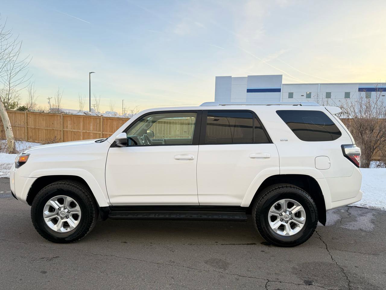 Used 2015 Toyota 4Runner SR5 image 9
