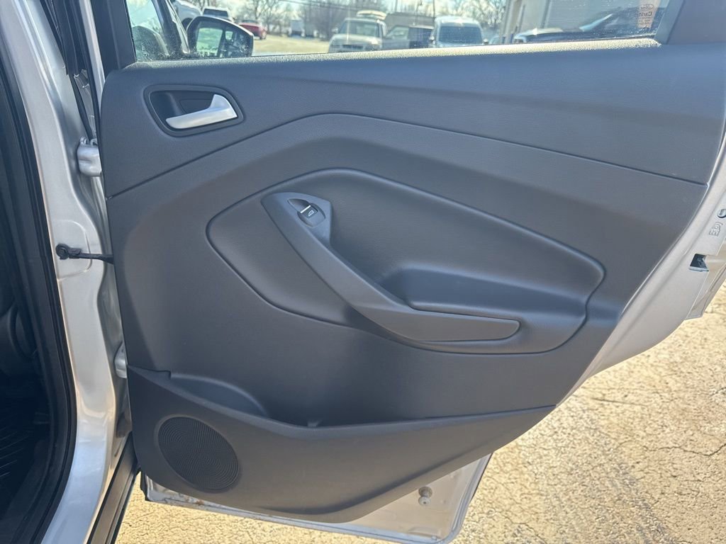 Certified 2019 Ford Escape SE image 32
