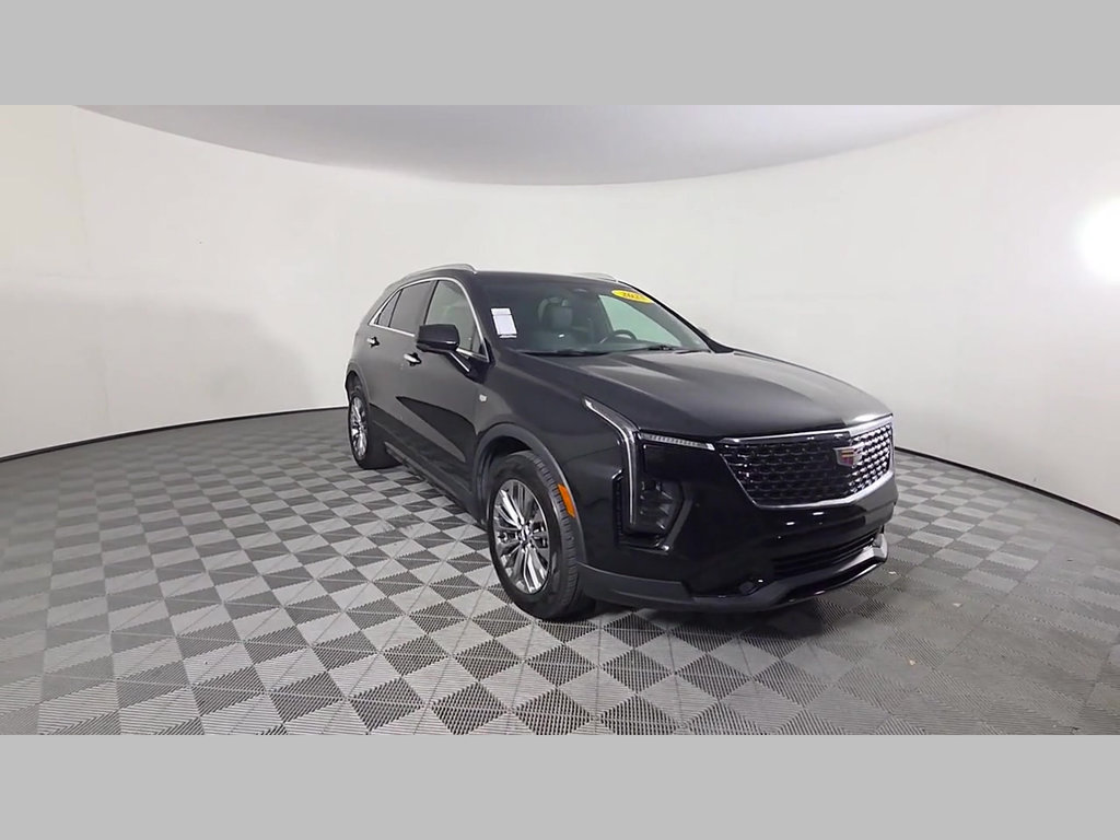 Used 2025 Cadillac XT4 Premium Luxury FWD image 53