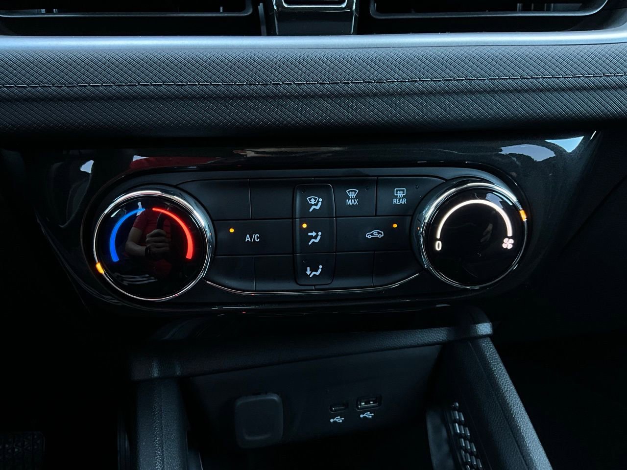 Used 2025 Chevrolet TrailBlazer LT image 24