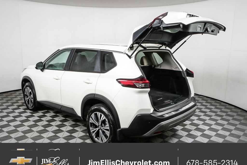 Used 2022 Nissan Rogue SV image 31