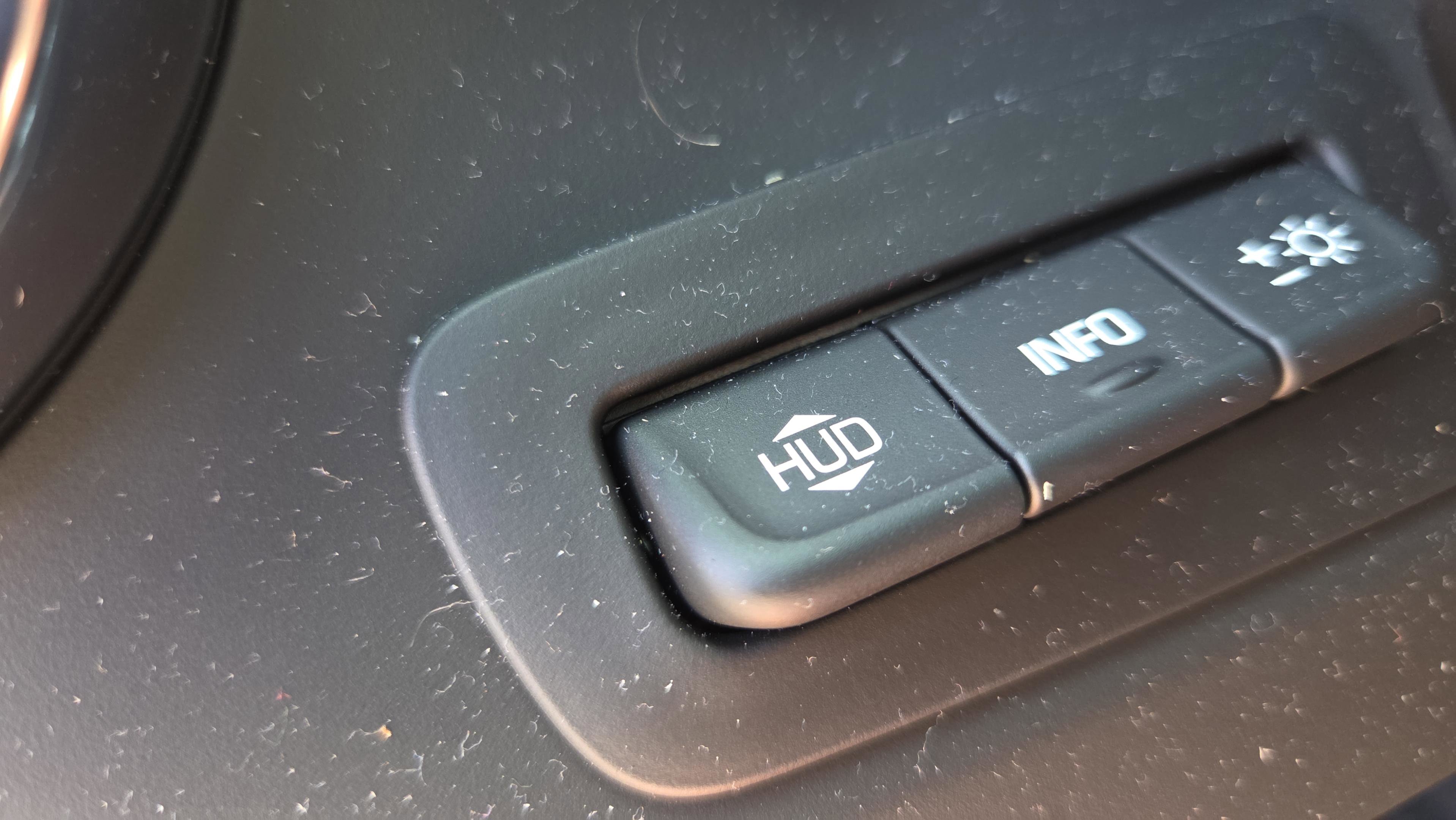 Used 2020 Chevrolet Camaro ZL1 image 32