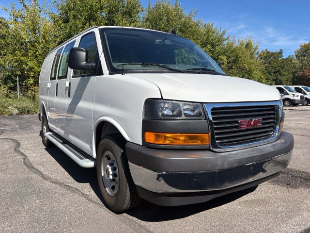Used 2025 GMC Savana 2500 w/ Driver Convenience Package RWD image 14