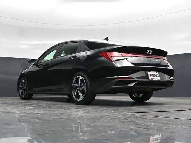 Used 2023 Hyundai Elantra SEL w/ Convenience Package FWD image 56