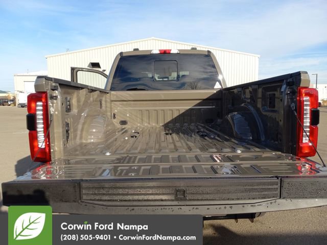 New 2026 Ford F250 Lariat w/ Chrome Package AWD/4WD image 29