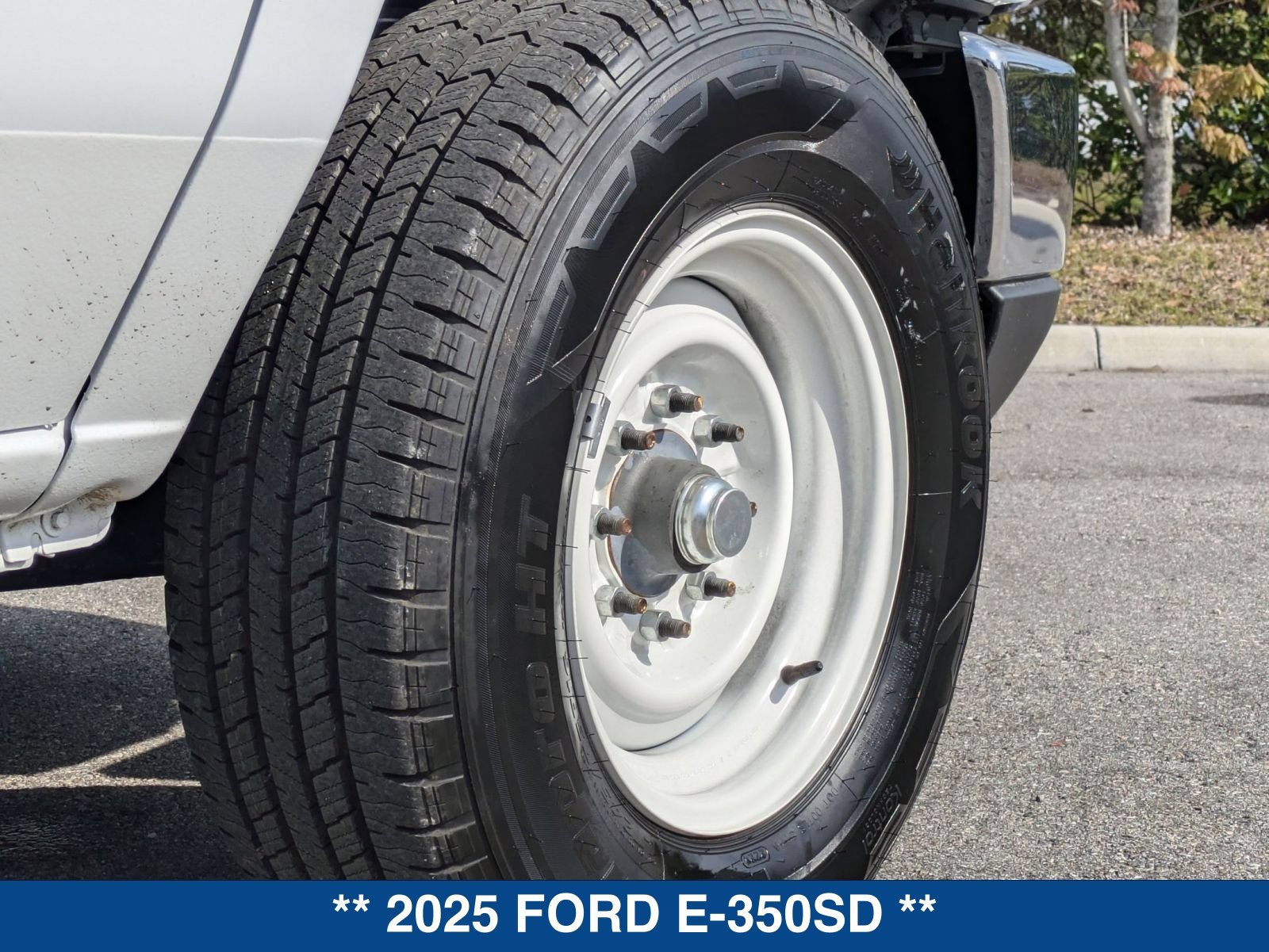 New 2025 Ford E-350 and Econoline 350 Super Duty w/ Power Equipment Group RWD image 14