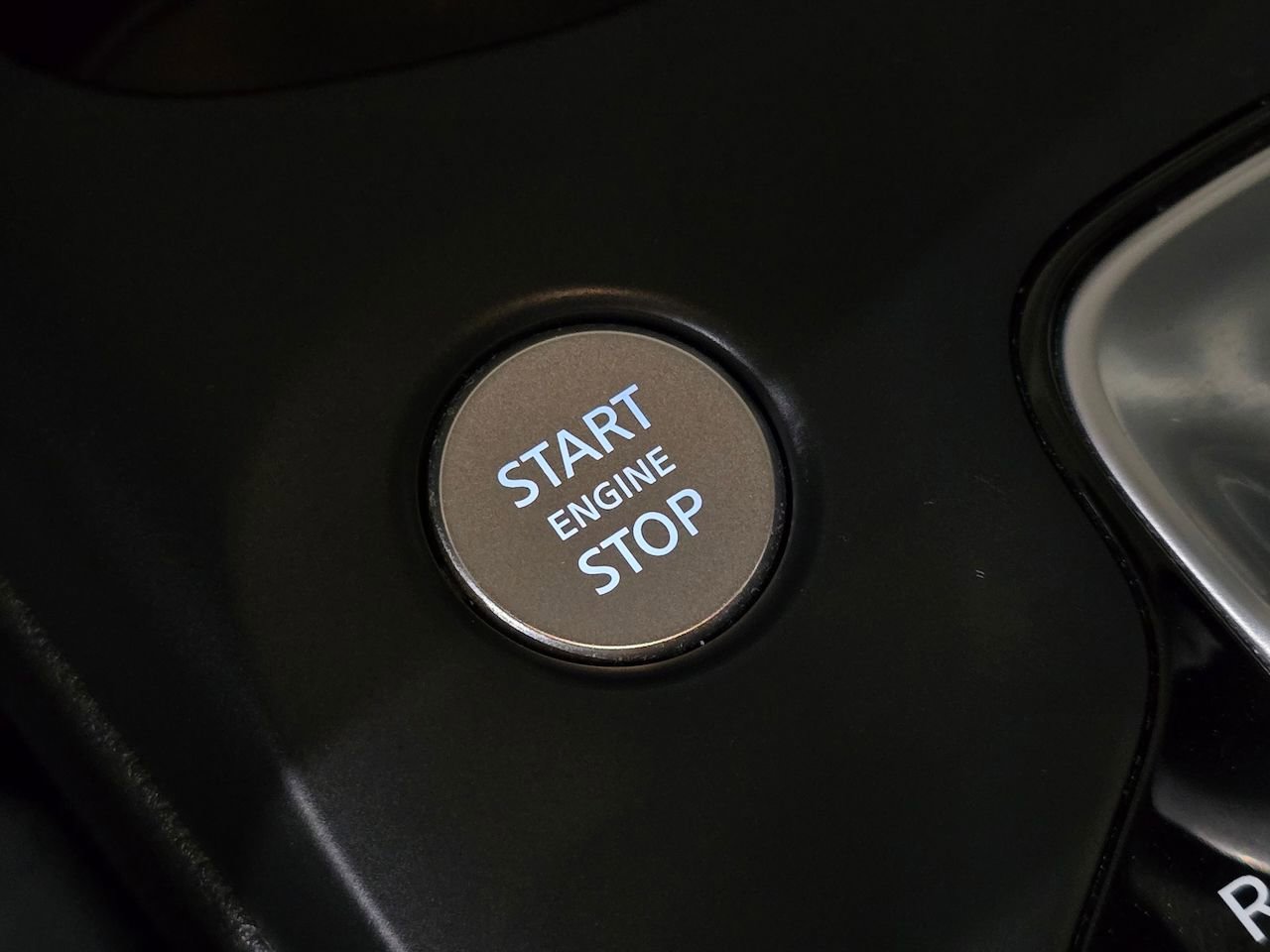 Used 2022 INFINITI QX55 Essential w/ Proassist Package image 32