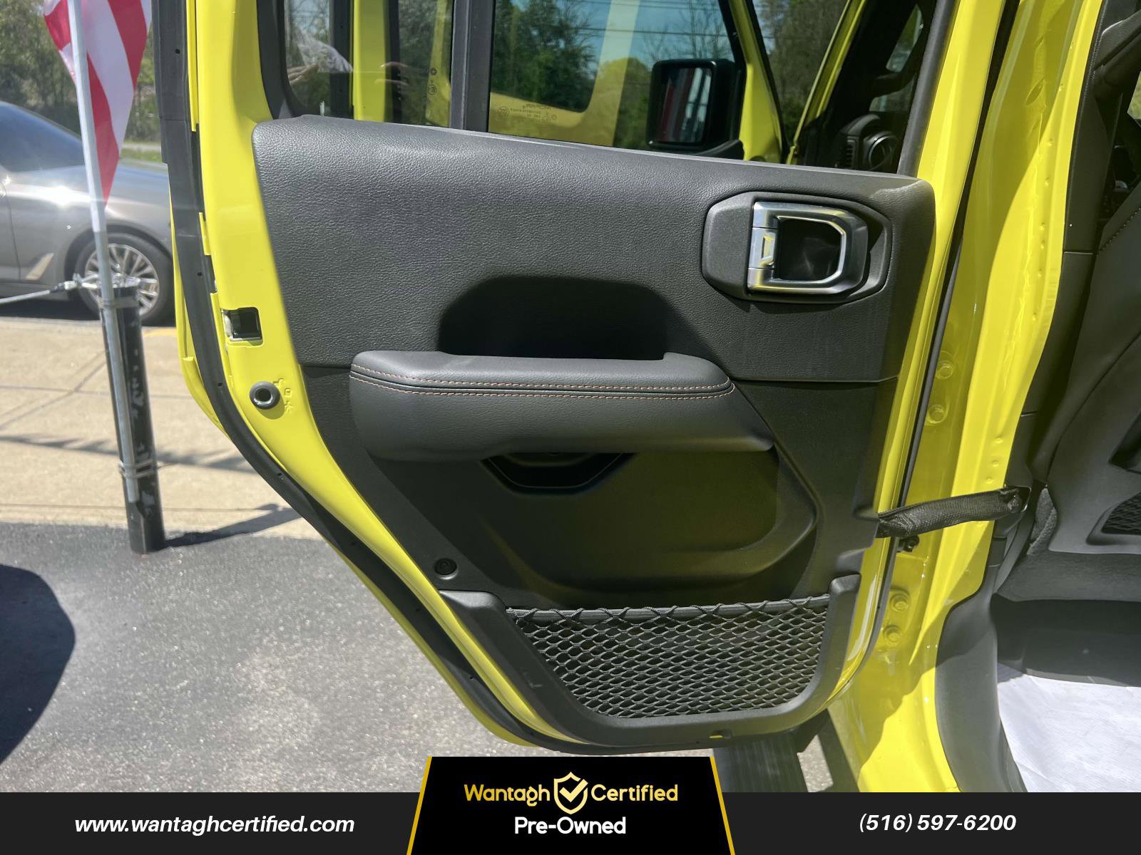 Used 2022 Jeep Wrangler Unlimited Rubicon w/ Xtreme Recon 35" Tire Package image 16